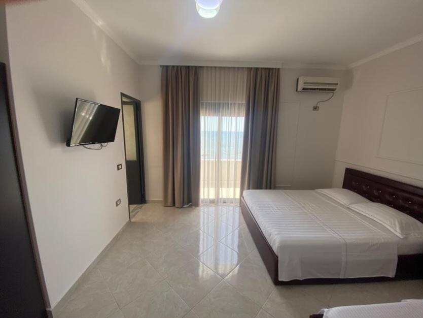 Hotel Tirona Durres Ngoại thất bức ảnh