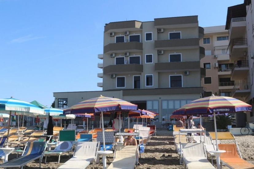 Hotel Tirona Durres Ngoại thất bức ảnh