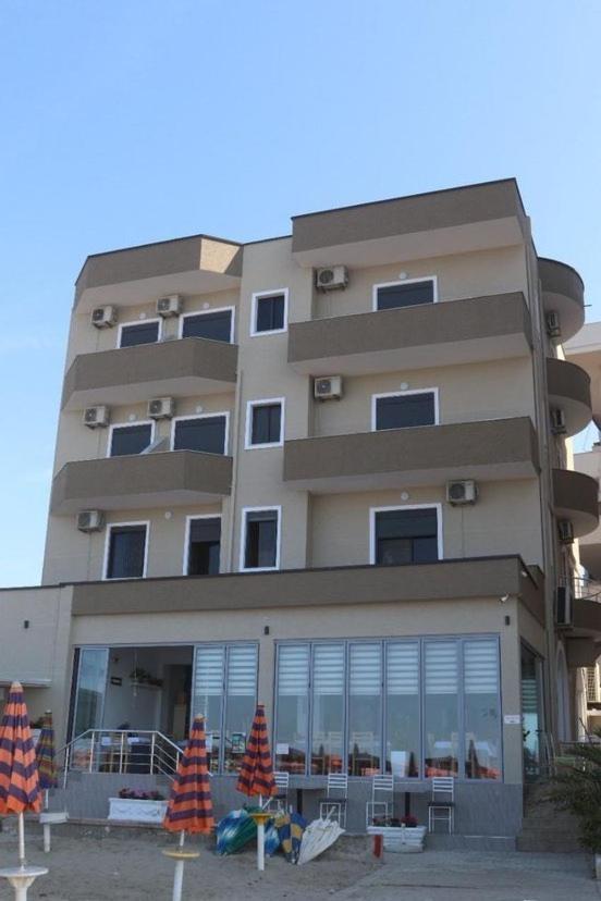 Hotel Tirona Durres Ngoại thất bức ảnh