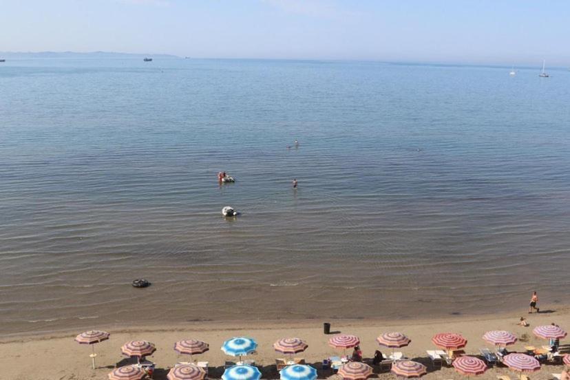 Hotel Tirona Durres Ngoại thất bức ảnh