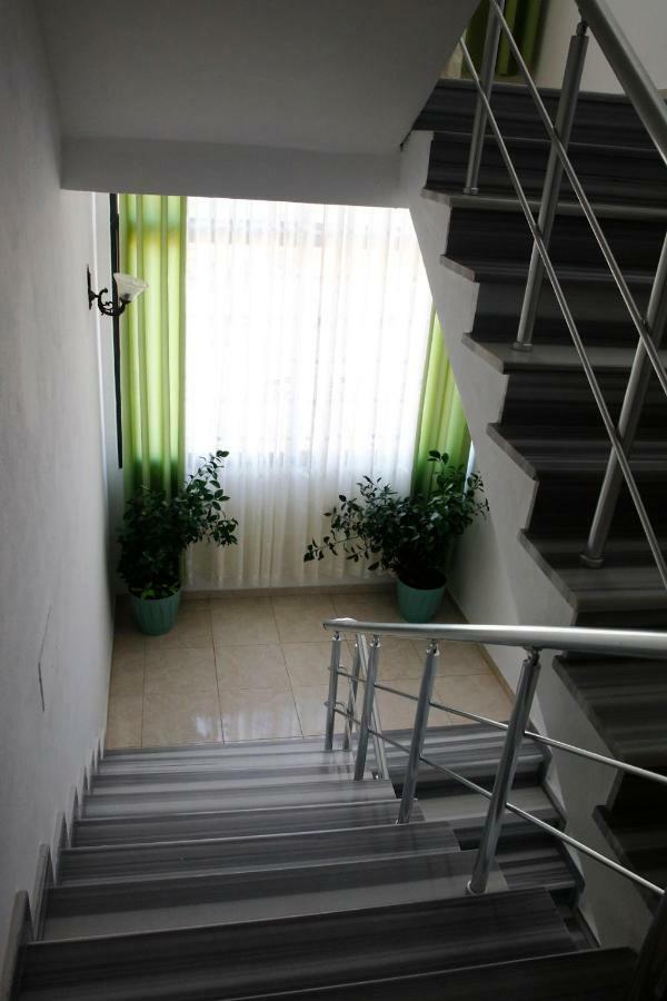Hotel Tirona Durres Ngoại thất bức ảnh