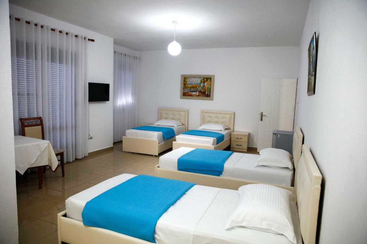 Hotel Tirona Durres Ngoại thất bức ảnh